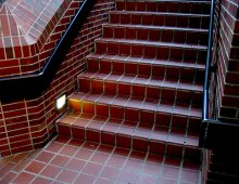 Облицовочная плитка для лестницы